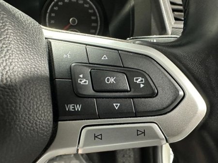 2021 Volkswagen Transporter - thumbnail 15