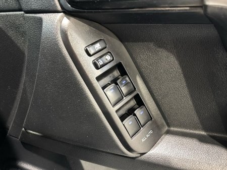 2023 Toyota Landcruiser LWB 2.8 COMM €48,950 thumbnail