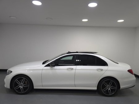 2016 Mercedes-Benz E Class  €23,950 thumbnail