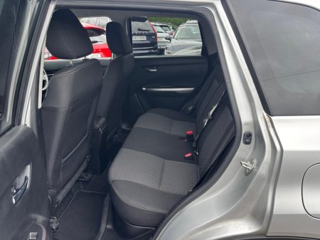 2019 Suzuki Vitara - thumbnail 8