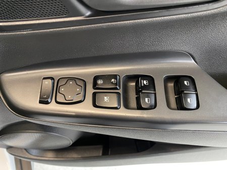 2019 Hyundai Kona - thumbnail 18