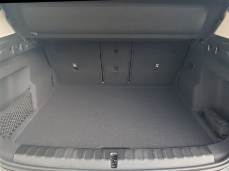 2026 BMW iX1 - thumbnail 13