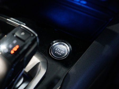 2021 Peugeot 3008 - thumbnail 18