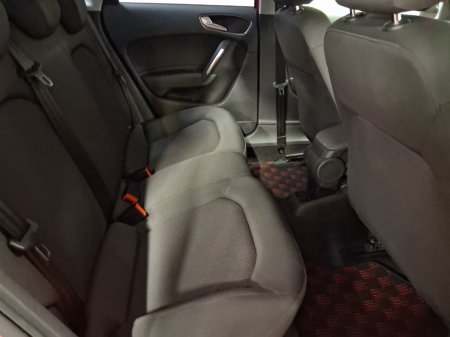 2014 Audi A1 - thumbnail 7