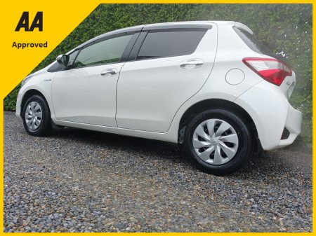 2019 Toyota Yaris 1.5 PETROL HYBRID AUTOMATIC ONLY 53,817kms JUST FULLY SERVICED INCLUDING 4 NEW TYRES 2 YEARS NCT 1 YEAR ROAD TAX HIGH SPEC CAR REVERSE CAMERA LARGE TOUCHSCREEN MULTIMEDIA SYSTEM PARKING SENSORS €17,949 thumbnail