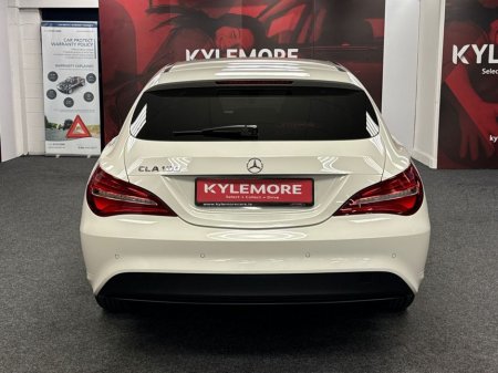 2017 Mercedes-Benz CLA Class CLA180 - SHOOTING BRAKE - 1.6 AUTOMATIC - HALF LEATHER INTERIOR - REVERSE CAMERA/PARKING RADAR €17,950