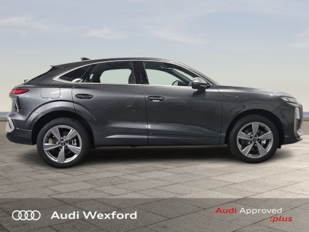 2026 Audi Q3 Audi Q3 Sportback S line e-hybrid 200 kW S tronic *NEW CAR AVAILABLE FOR IMMEDIATE DELIVERY* €63,575 thumbnail