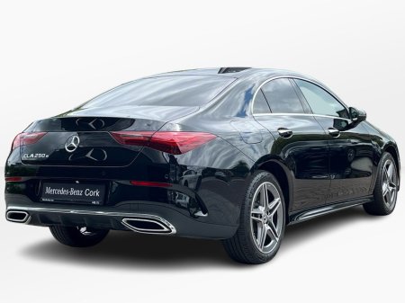 2024 Mercedes-Benz CLA Class - thumbnail 3