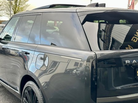 2023 Land Rover Range Rover - thumbnail 23