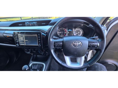 2022 Toyota Hilux  €31,950 thumbnail