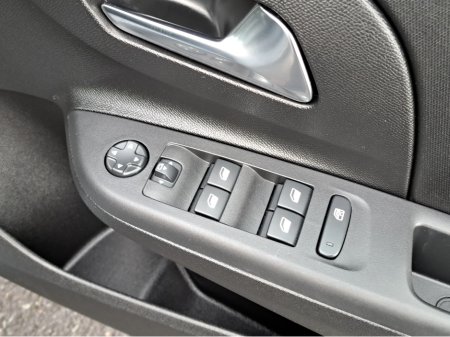 2025 Opel Corsa ELEGANCE 1.2 75BHP **REVERSING CAMERA** €21,950 thumbnail