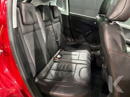 2020 Peugeot 2008 - thumbnail 13