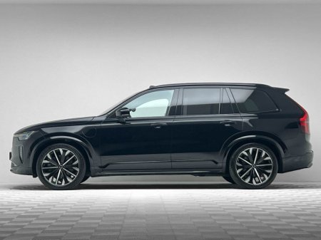 2025 Volvo XC90 ULTRA T8 RECHARGE 2.0 PHEV *7 SEATER* €87,990 thumbnail