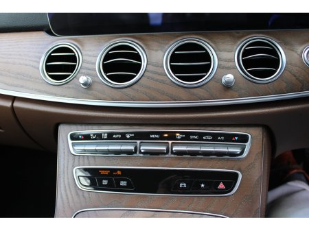 2022 Mercedes-Benz E Class - thumbnail 20