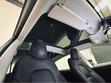 2023 Tesla Model 3 - thumbnail 14