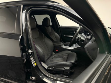 2024 BMW 3 Series - thumbnail 11