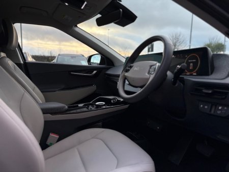 2022 Kia EV6 Earth (Range 528km) (Finance available at 3.9% APR) €30,995 thumbnail