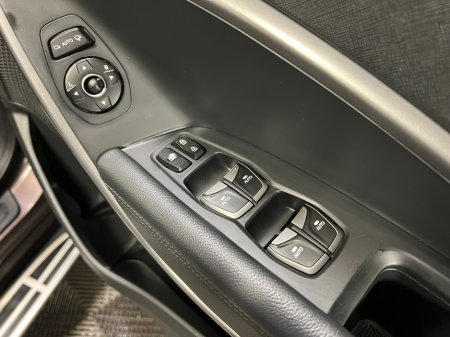 2014 Hyundai Santa Fe  €15,950 thumbnail