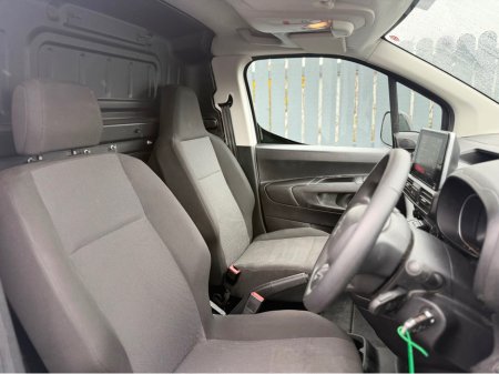 2024 Citroen Berlingo - thumbnail 9