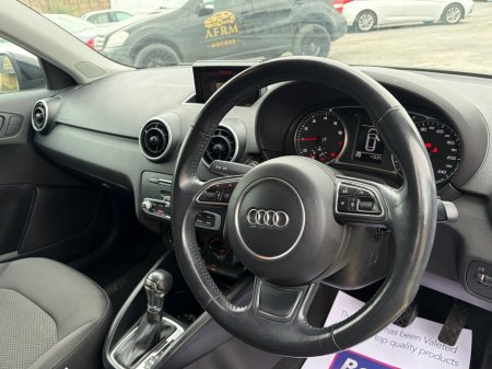 2016 Audi A1 - thumbnail 7