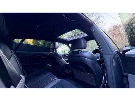 2021 Audi Q8 2021 (212) Audi Q8 55 TFSI e Black Edition Quattro €55,999 thumbnail