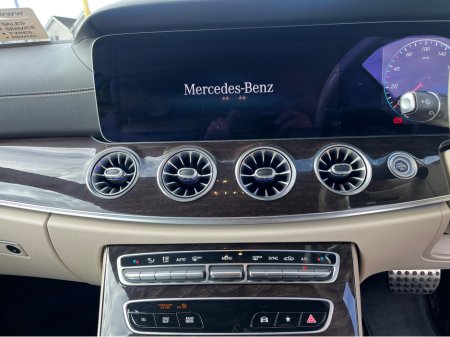 2021 Mercedes-Benz E Class - thumbnail 25