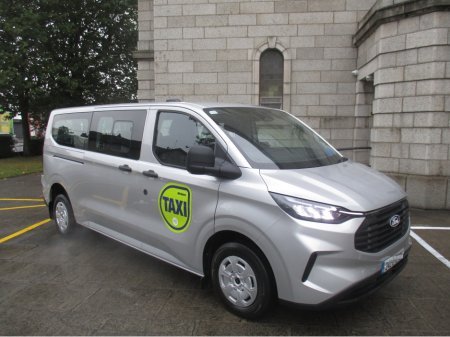 2025 Ford Transit Kombi WHEELCHAIR ACCESSIBLE LWB AUTO 2.0TD 136PS 9 SEATER