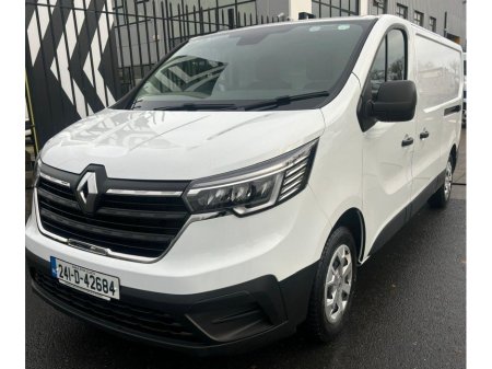 2024 Renault Trafic LOW MILEAGE Business spec