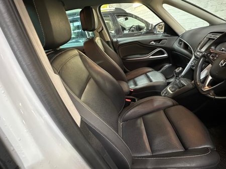 2018 Vauxhall Zafira - thumbnail 7