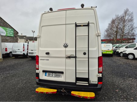 2019 Volkswagen Crafter 35 MWB 144HP M6R 5DR €17,950 thumbnail
