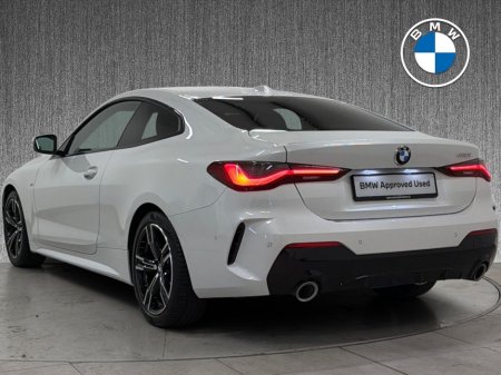 2025 BMW 4 Series - thumbnail 2