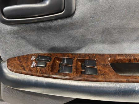 1993 Toyota Chaser - thumbnail 25