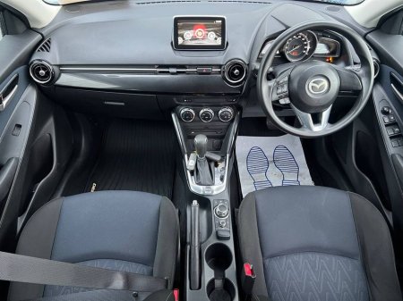 2016 Mazda Demio - thumbnail 10