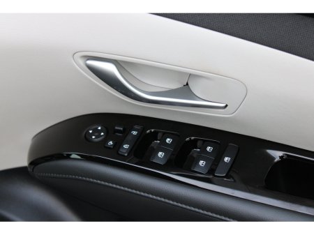 2024 Hyundai Tucson 2WD Executive Plus €37,950 thumbnail