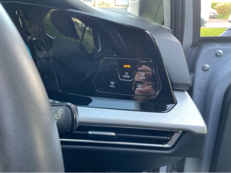 2022 Volkswagen Golf - thumbnail 28