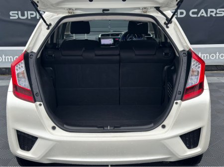 2014 Honda Fit Hybrid €9,250 thumbnail