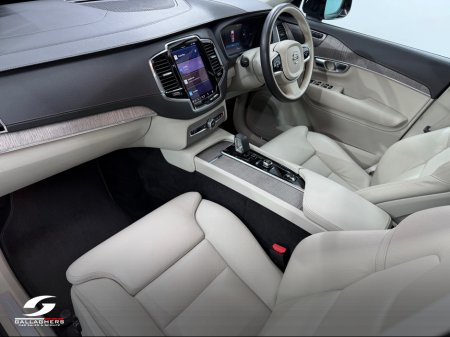 2023 Volvo XC90 - thumbnail 14