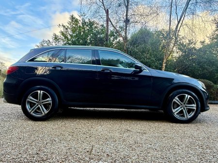 2019 Mercedes-Benz GLC Class 220 D 4MATIC *Full Mercedes Service History* €25,950 thumbnail