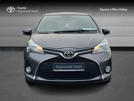 2015 Toyota Yaris - thumbnail 5