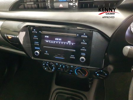 2022 Toyota Hilux 2.4 DLX SINGLE CAB 2DR thumbnail