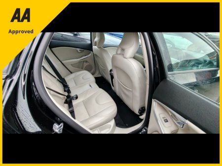 2018 Volvo V40 2018 D2 MOMENTUM ED 80,000 Kms €17,950 thumbnail