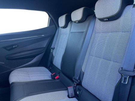 2023 Renault Megane E-Tech - thumbnail 11