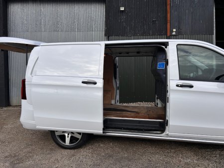 2023 Mercedes-Benz Vito - thumbnail 14