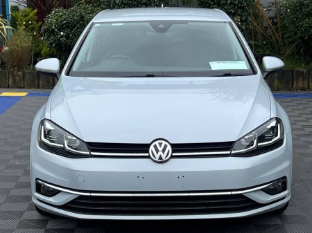 2017 Volkswagen Golf - thumbnail 14