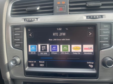 2016 Volkswagen Golf - thumbnail 16