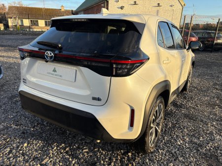 2022 Toyota Yaris Cross  €26,950 thumbnail