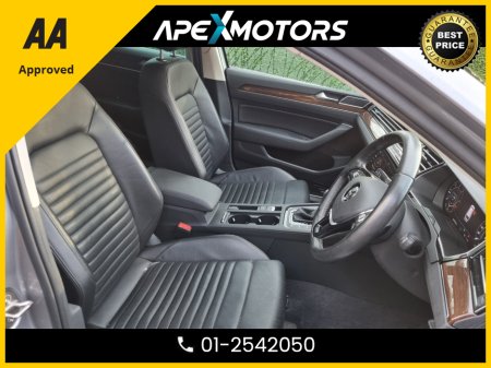 2019 Volkswagen Passat FINANCE ARRANGED * 2.0 ESTATE AUTO HIGHLINE * AUTOMATIC * TOP-SPEC ( EVERY EXTRA) * BLACK LEATHER INTERIOR * AA APPROVED  * 101 SAFETY CHECKLIST * 12-MONTH ROADSIDE ASSIST  * IMMACULATE *  01-2542050 €23,249 thumbnail