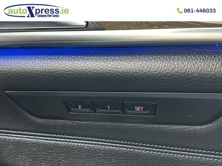 2018 BMW 5 Series - thumbnail 41