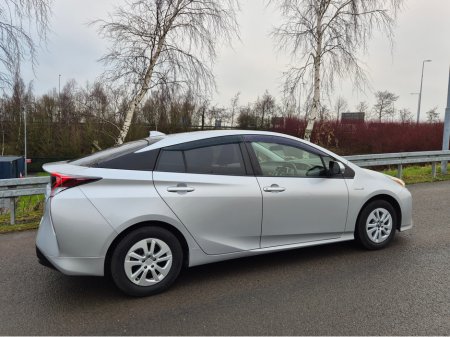 2018 Toyota Prius ZVW51 5DR AUTO €15,600 thumbnail