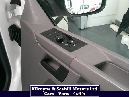 2022 Volkswagen Transporter - thumbnail 21